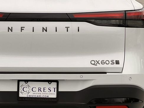 New 2026 INFINITI QX60 Sport image 5