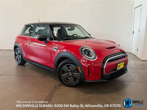 Used 2022 MINI Cooper SE FWD image 1