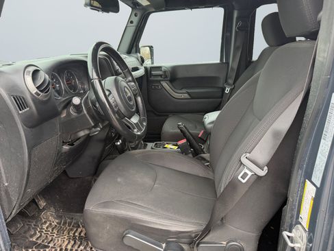 Used 2017 Jeep Wrangler Unlimited Sport w/ Quick Order Package 23S image 10