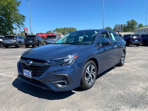 Certified 2025 Subaru Legacy Premium AWD/4WD image 3