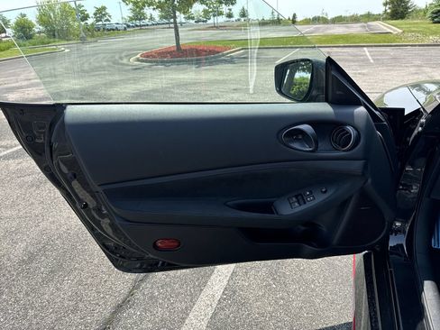 New 2024 Nissan Z Performance w/ Floor Mat Package RWD image 21
