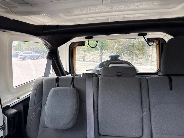 Used 2024 Jeep Wrangler Unlimited AWD/4WD image 29