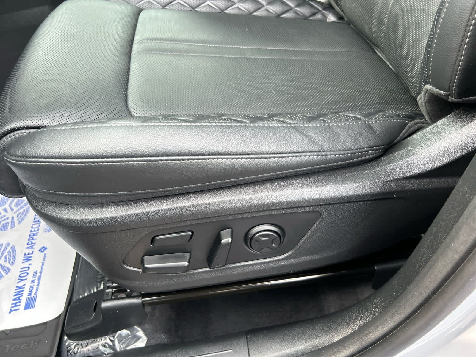 Used 2023 Kia Sorento SX AWD/4WD image 13