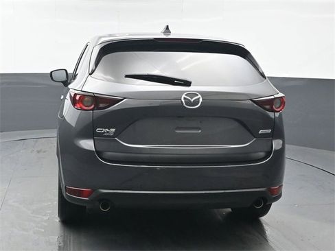 Used 2017 MAZDA CX-5 Touring w/ Preferred Equipment Package image 4