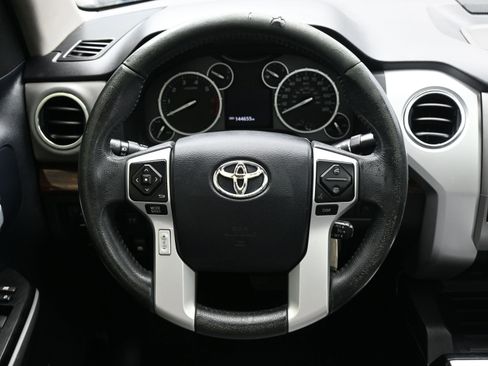 Used 2015 Toyota Tundra Limited image 15