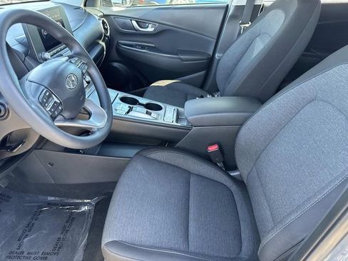 Used 2023 Hyundai Kona SE image 23