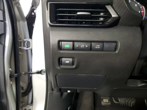 Used 2021 Nissan Sentra SV FWD image 26
