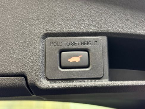 Used 2025 Acura RDX A-Spec image 39