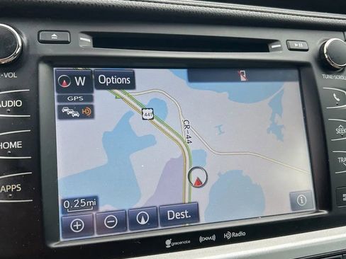 Used 2017 Toyota Highlander XLE AWD/4WD image 28