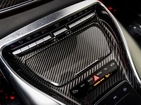 Used 2019 Mercedes-Benz AMG GT 63 w/ AMG Dynamic Plus Package image 28