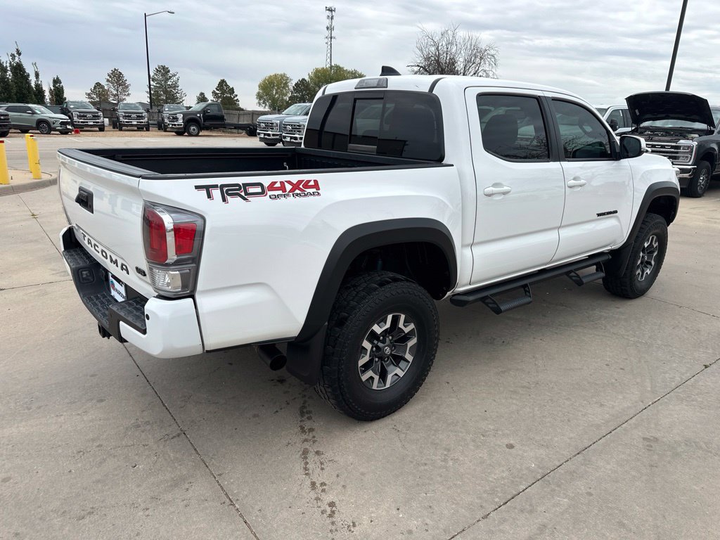 Used 2020 Toyota Tacoma TRD Off-Road w/ Advanced Technology Package AWD/4WD image 34