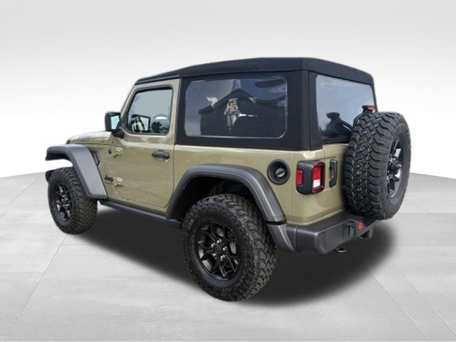 Used 2025 Jeep Wrangler Sport AWD/4WD image 2