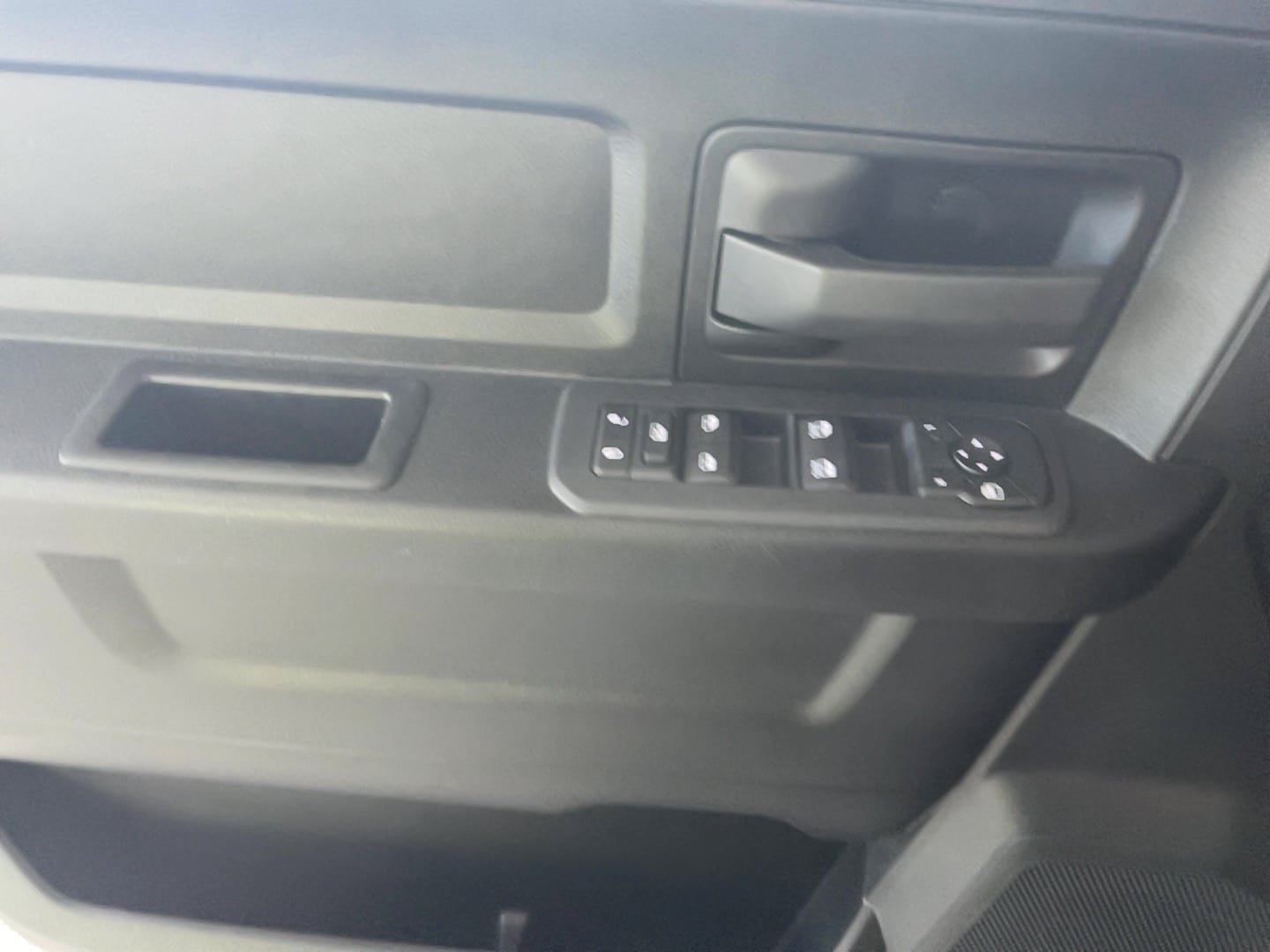 Used 2025 RAM 2500 Tradesman AWD/4WD image 13