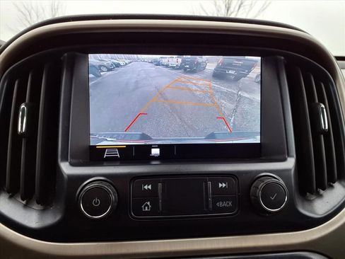 Certified 2021 GMC Canyon Denali image 7