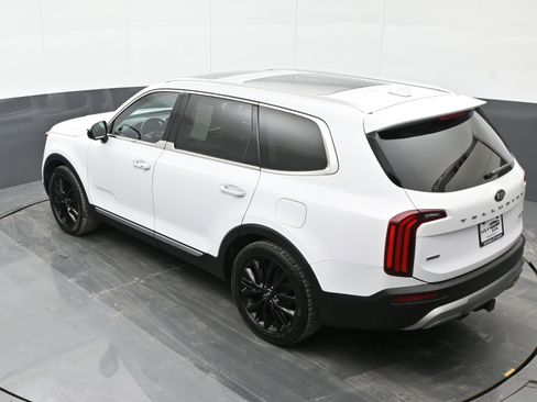 Used 2021 Kia Telluride SX w/ SX Prestige Package image 32