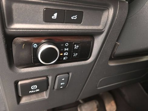 Used 2024 Ford Expedition Max XLT AWD/4WD image 12