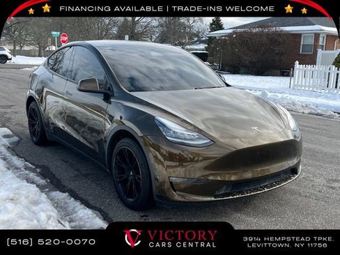 Used 2020 Tesla Model Y Long Range image 3