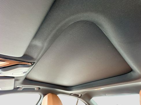 New 2026 BMW 330i Sedan RWD image 15