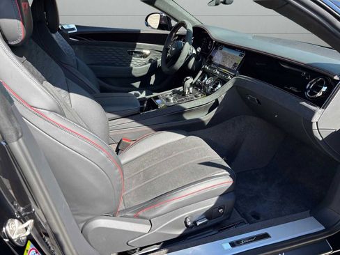 Used 2025 Bentley Continental GT Speed image 21