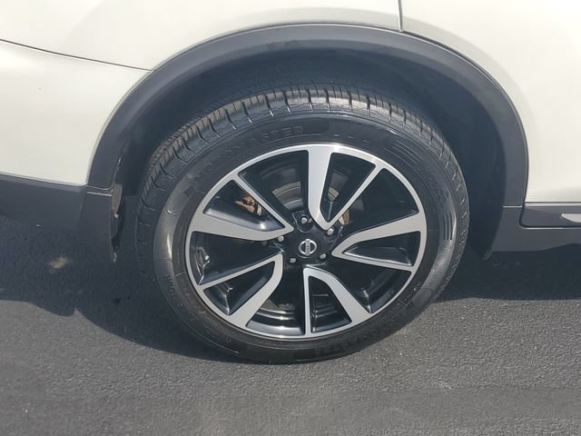 Used 2017 Nissan Rogue SL AWD/4WD image 5