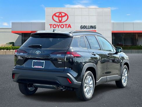 New 2026 Toyota Corolla Cross LE AWD/4WD image 3