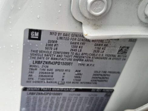 Used 2023 Buick Envision Essence FWD image 21