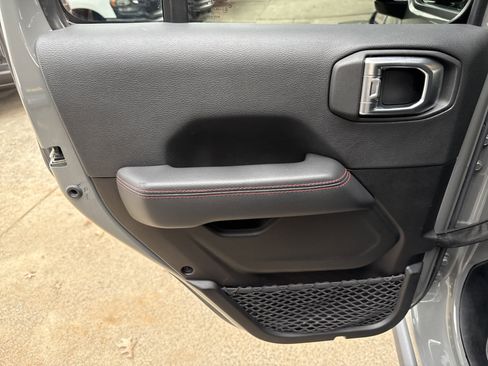 Used 2023 Jeep Gladiator Rubicon w/ LED Lighting Group image 24