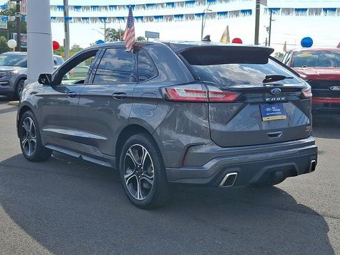 Certified 2022 Ford Edge ST w/ Equipment Group 401A AWD/4WD image 4