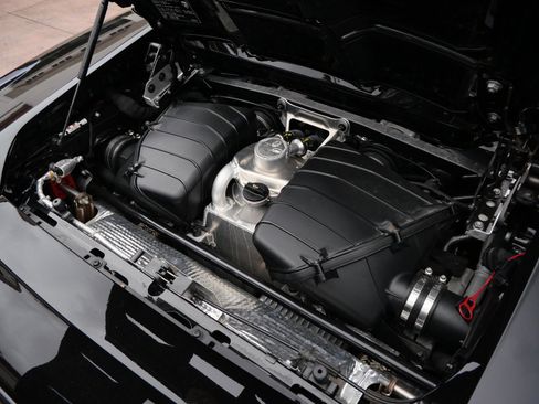 Used 2024 Lamborghini Huracan EVO image 23