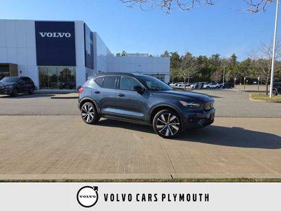 Used 2022 Volvo XC40 P8 Recharge Plus
