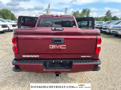 Used 2015 GMC Sierra 1500 Denali AWD/4WD image 37