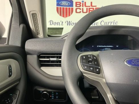 New 2026 Ford Explorer Active image 24