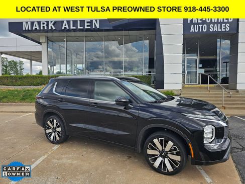 Used 2025 Mitsubishi Outlander SEL AWD/4WD image 1