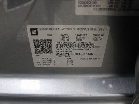 Used 2020 Chevrolet Silverado 1500 LT w/ All-Star Edition image 37