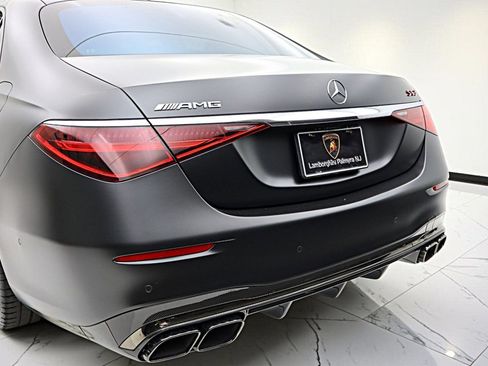 Used 2025 Mercedes-Benz S 63 AMG S image 18