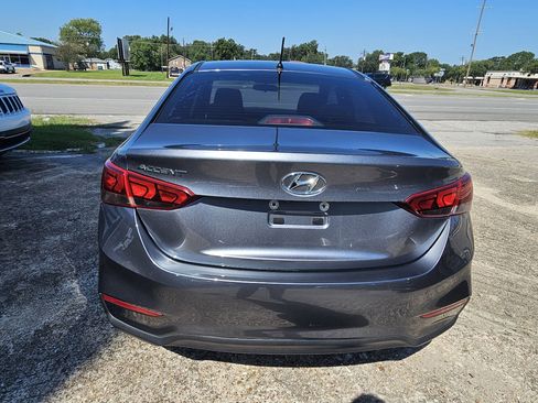 Used 2019 Hyundai Accent SE image 6
