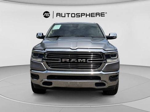 Used 2019 RAM 1500 Laramie AWD/4WD image 2