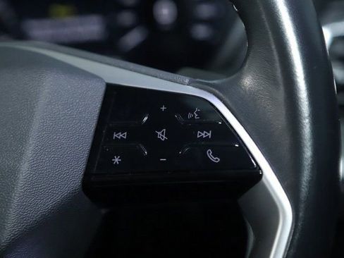 Used 2024 Audi Q4 e-tron Premium w/ Convenience Package image 23