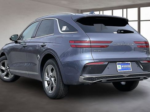 New 2026 Genesis GV70 2.5T Advanced image 3