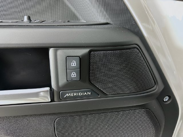 New 2026 Land Rover Defender 130 S AWD/4WD image 20