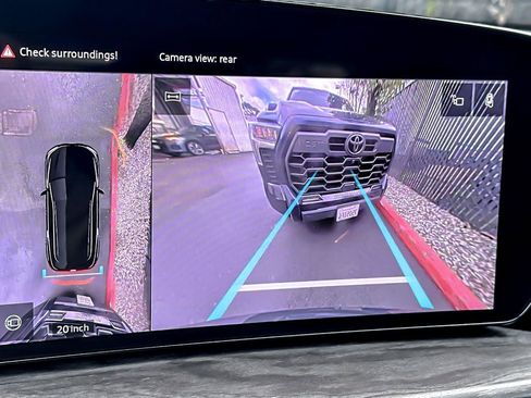 Used 2025 Audi Q5 Premium Plus w/ Premium Plus image 20