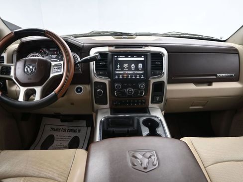 Used 2018 RAM 2500 Laramie AWD/4WD image 32