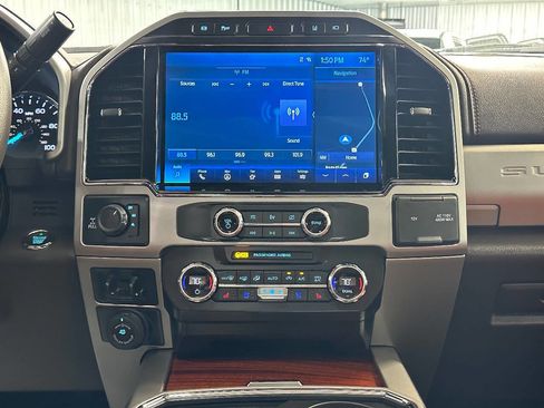 Used 2022 Ford F250 King Ranch w/ King Ranch Ultimate Package AWD/4WD image 52
