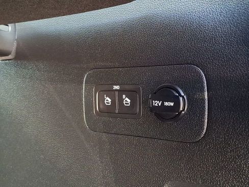 Used 2022 Hyundai Santa Fe Limited AWD/4WD image 31