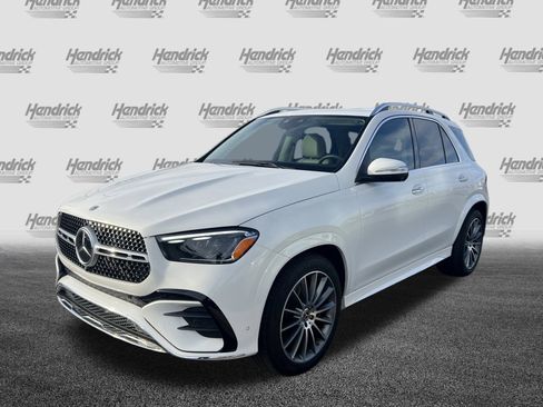 Certified 2025 Mercedes-Benz GLE 450e 450e 4MATIC image 5