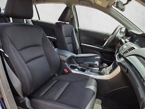Used 2014 Honda Accord Sport image 19