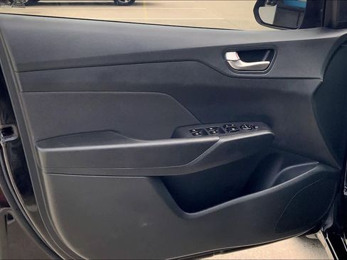 Used 2020 Hyundai Accent SEL image 20