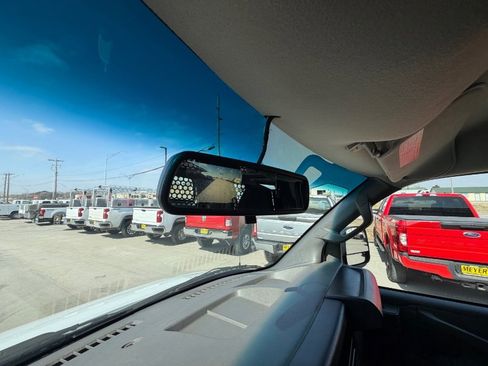 Used 2024 GMC Savana 2500 w/ Driver Convenience Package image 13