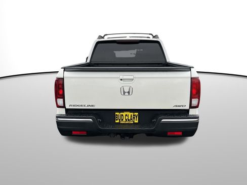 Used 2017 Honda Ridgeline RTL-T image 5