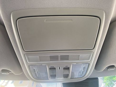 Used 2020 Honda Accord EX image 25